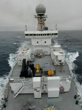 A view of
the RB from the jackstaff.   The lidar and radar are located in seatainers
on the middle deck.