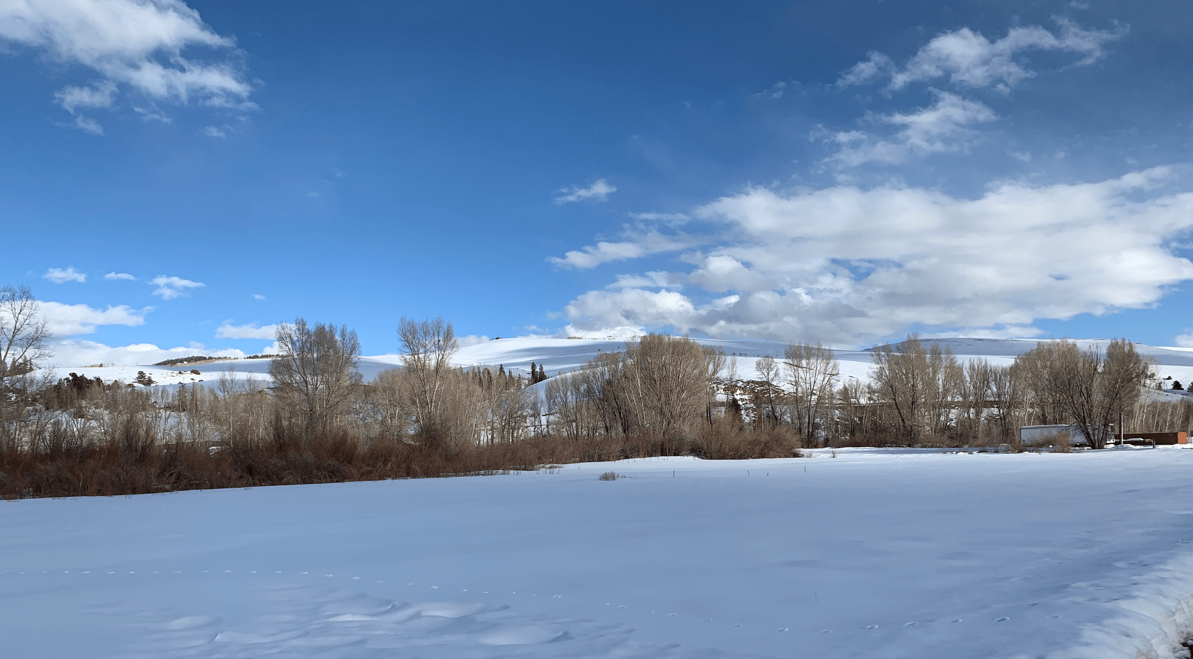 Snowy mountain landscape in the Roaring Judy area